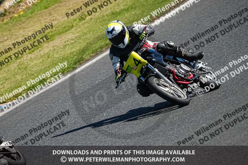 enduro digital images;event digital images;eventdigitalimages;mallory park;mallory park photographs;mallory park trackday;mallory park trackday photographs;no limits trackdays;peter wileman photography;racing digital images;trackday digital images;trackday photos